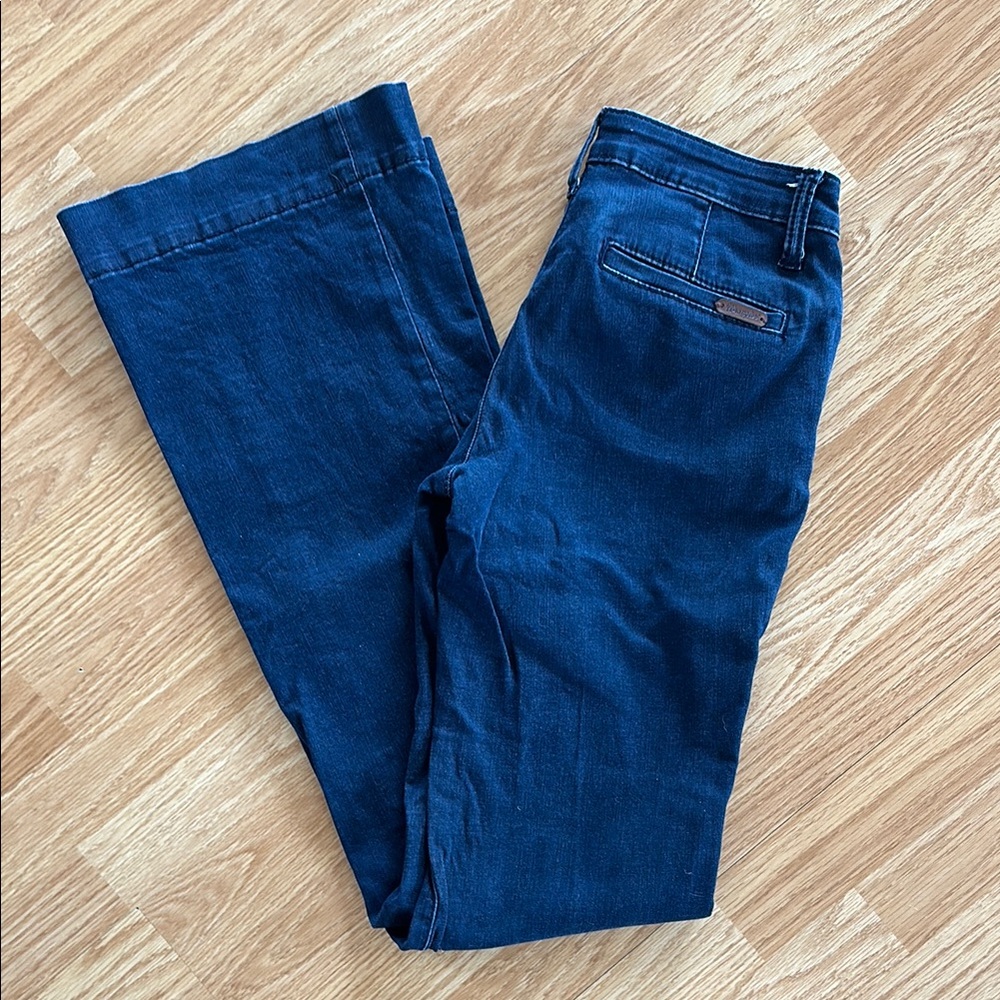 Women’s Dark Blue Wrangler Jeans